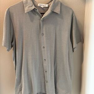Men’s Calvin Klein Button-Down Collared T-Shirt Medium
